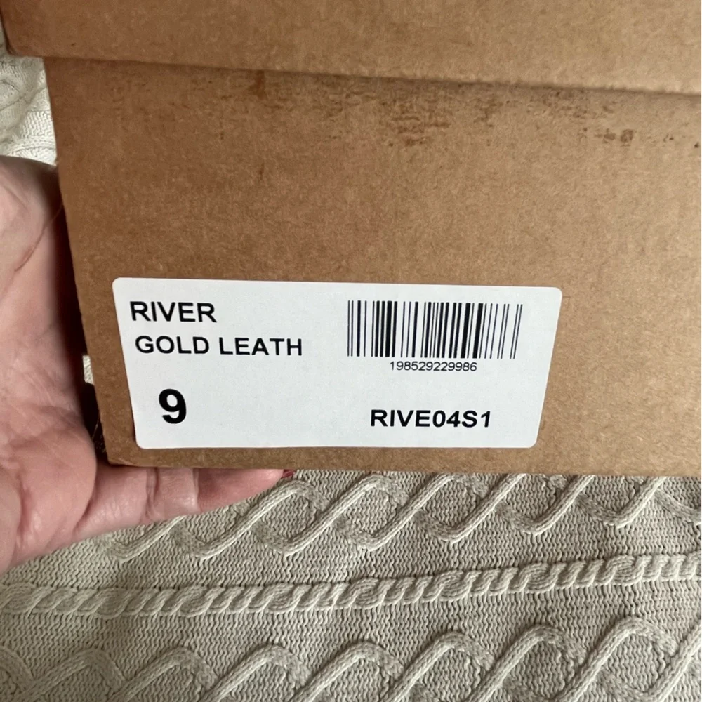 Steve Madden Cork-Textured Platform Wedge Sandals Gold Leather SZ 9 - Picture 7 of 15